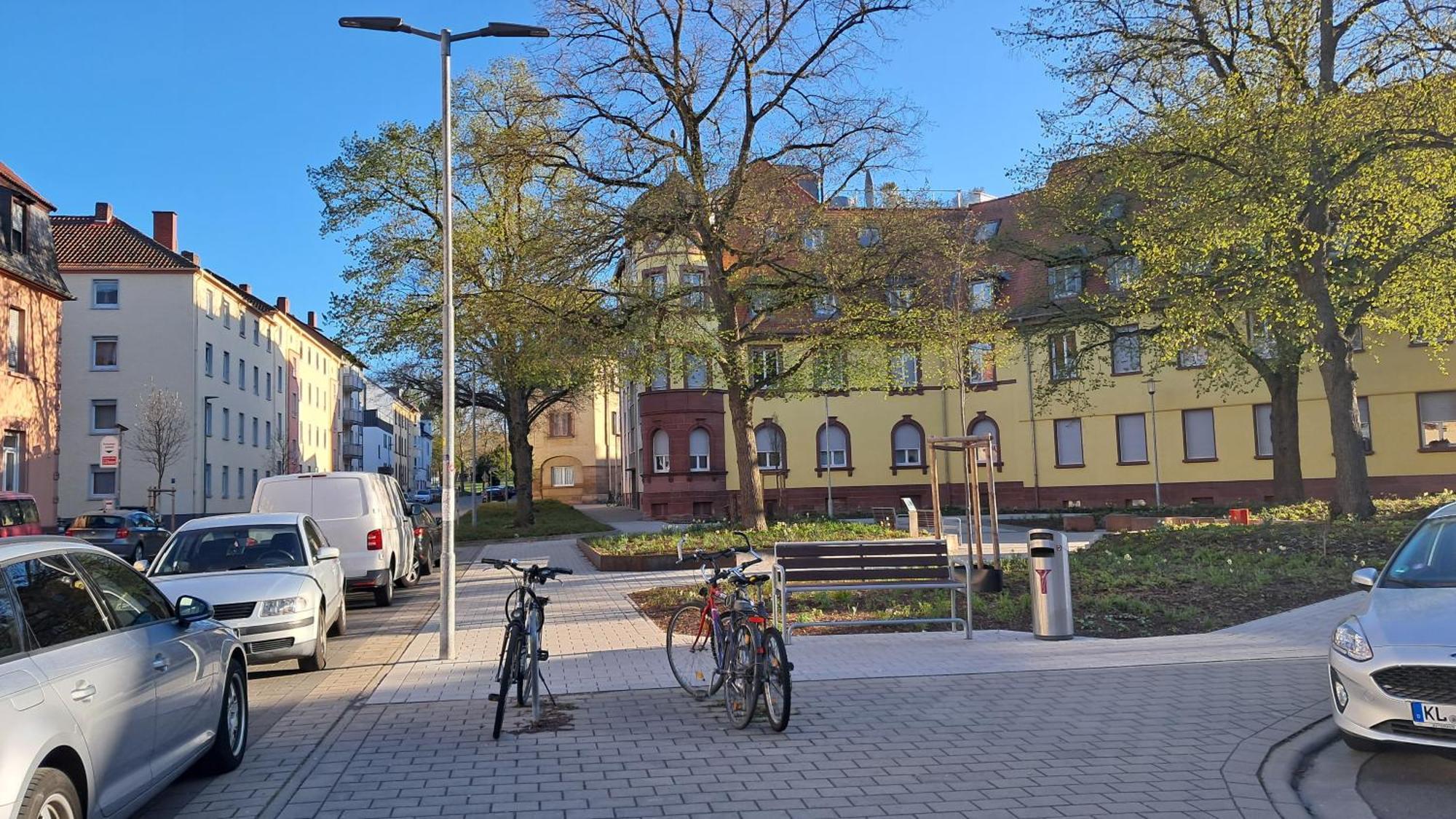 Wohnung Medicus, 3 Zkb, Balkon, Garten, Naehe Stadtpark, Ruhig カイザースラウテルン エクステリア 写真